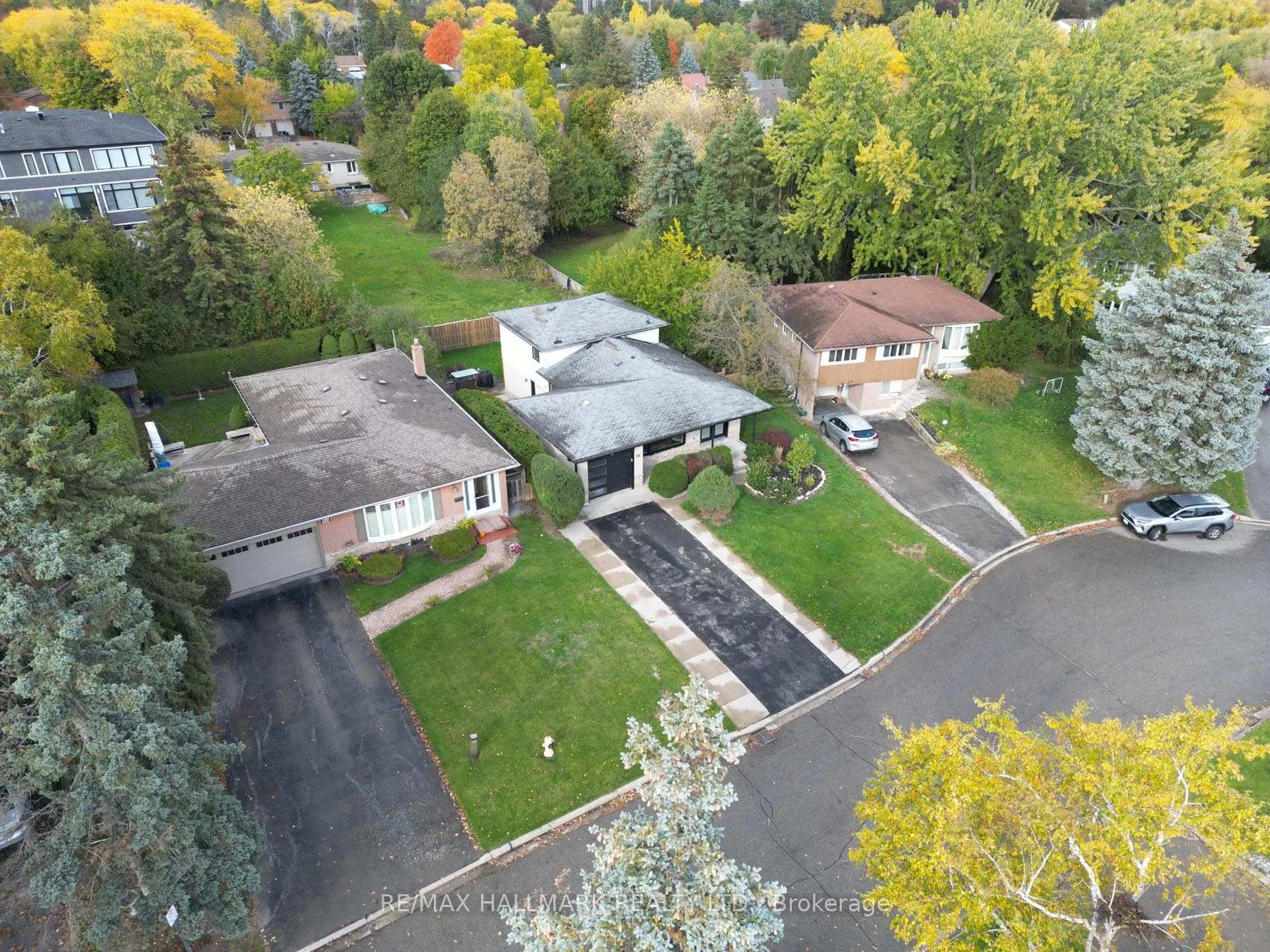 Photo 34 of 58 Normark Drive, Markham, Royal Orchard — HOMEH