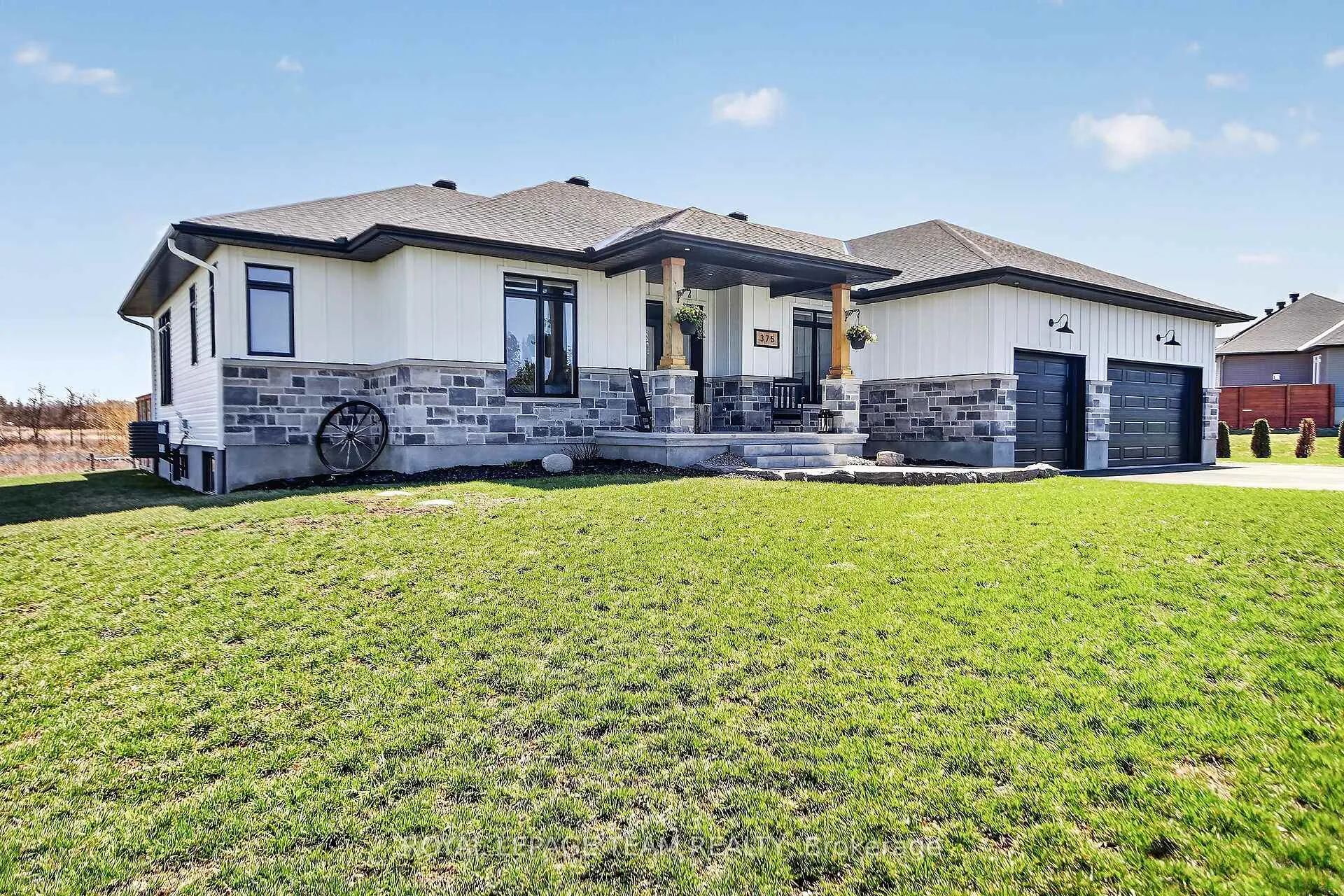 Photo 5 of 375 Johnny Porter Drive, Beckwith, Beckwith Twp — HOMEH