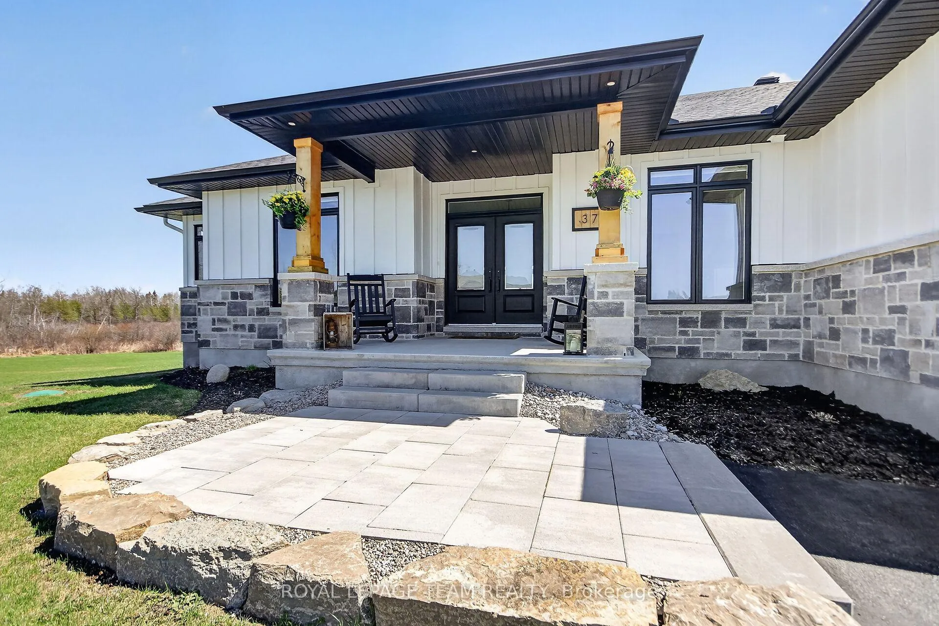 Photo 6 of 375 Johnny Porter Drive, Beckwith, Beckwith Twp — HOMEH