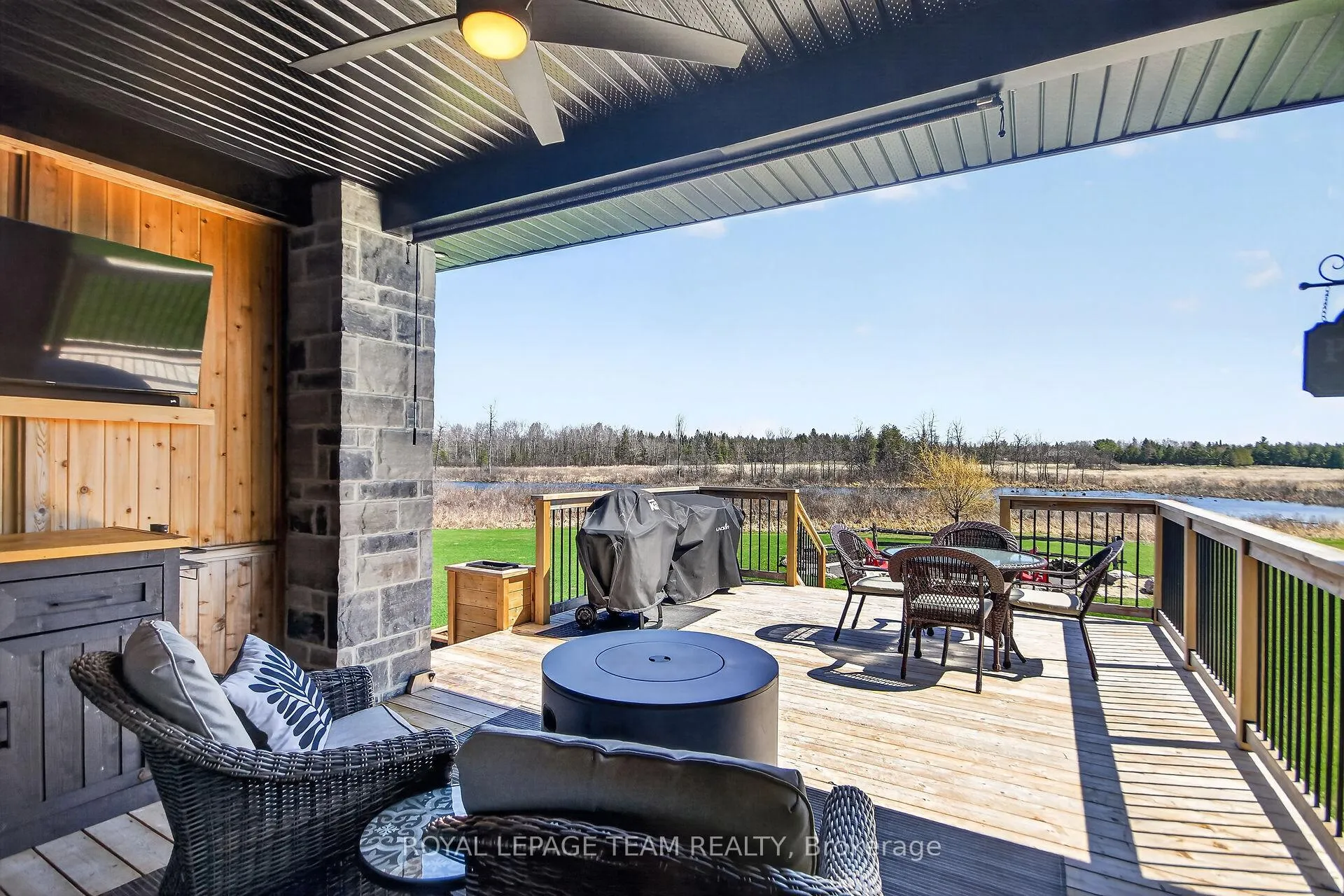 Photo 37 of 375 Johnny Porter Drive, Beckwith, Beckwith Twp — HOMEH