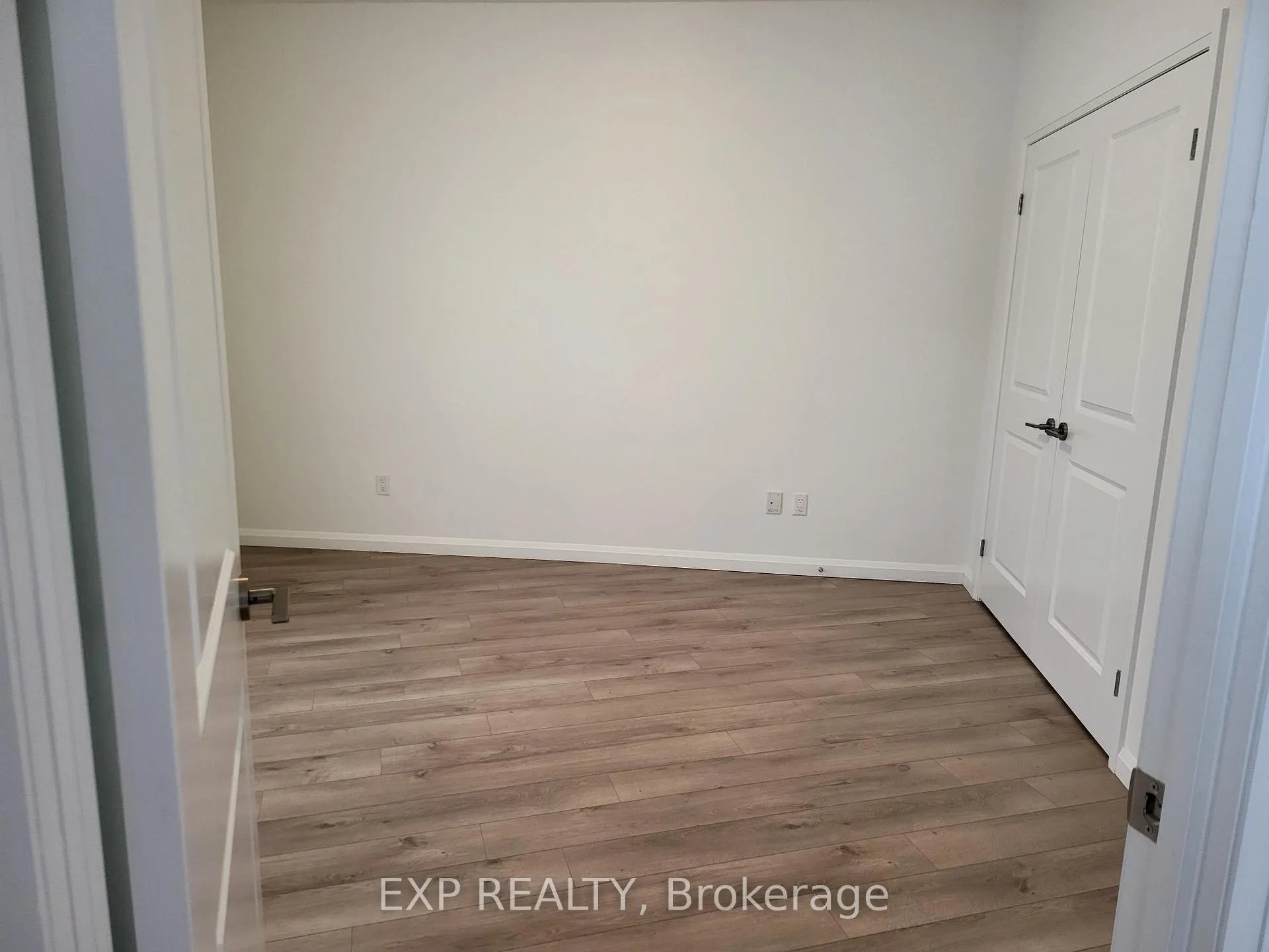 Photo 7 of Unit 607, 144 Watson Road, Guelph, Grange Road — HOMEH