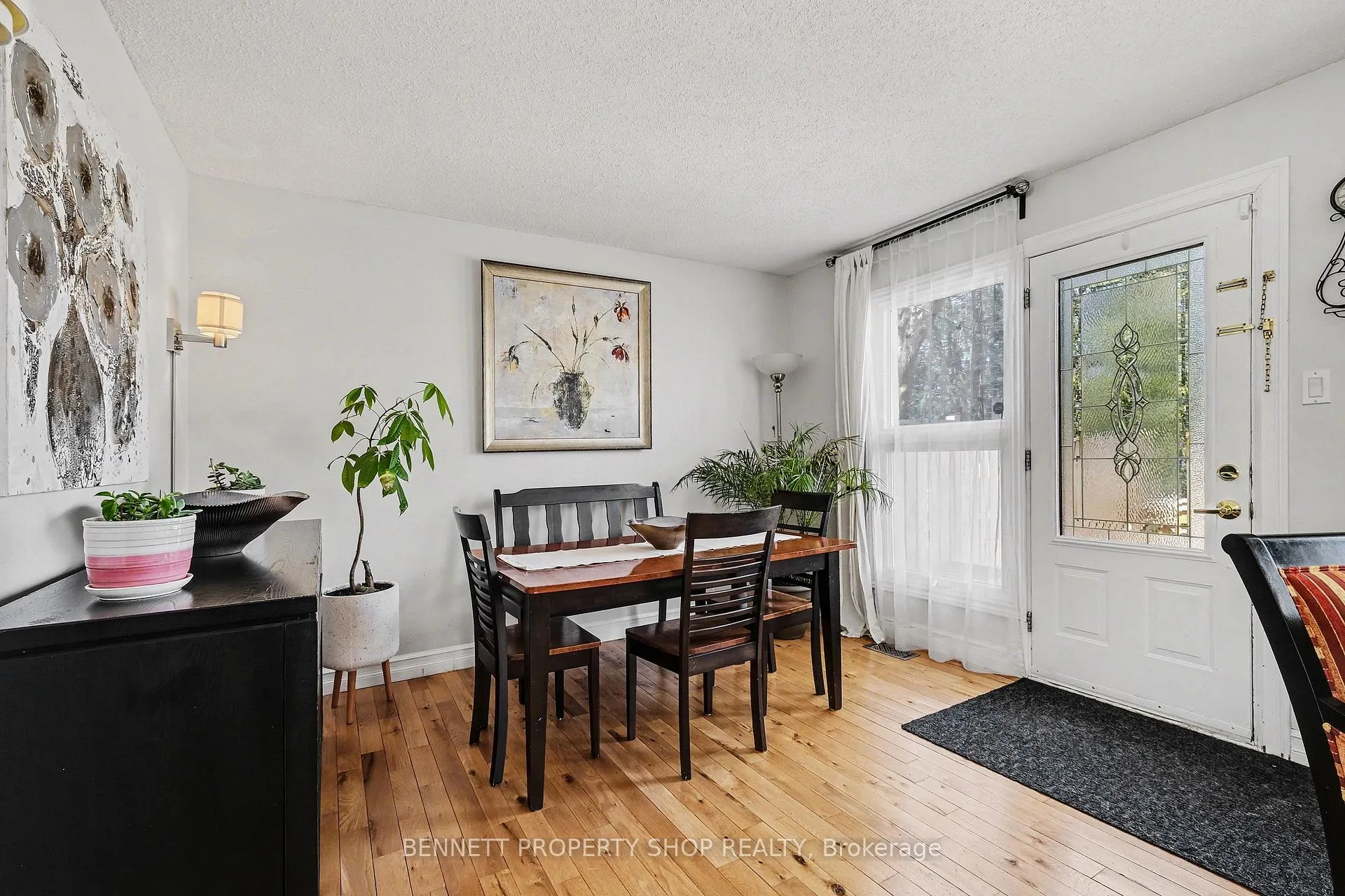 Photo 5 of 156 Rutherford Court, Ottawa, Kanata - Beaverbrook — HOMEH