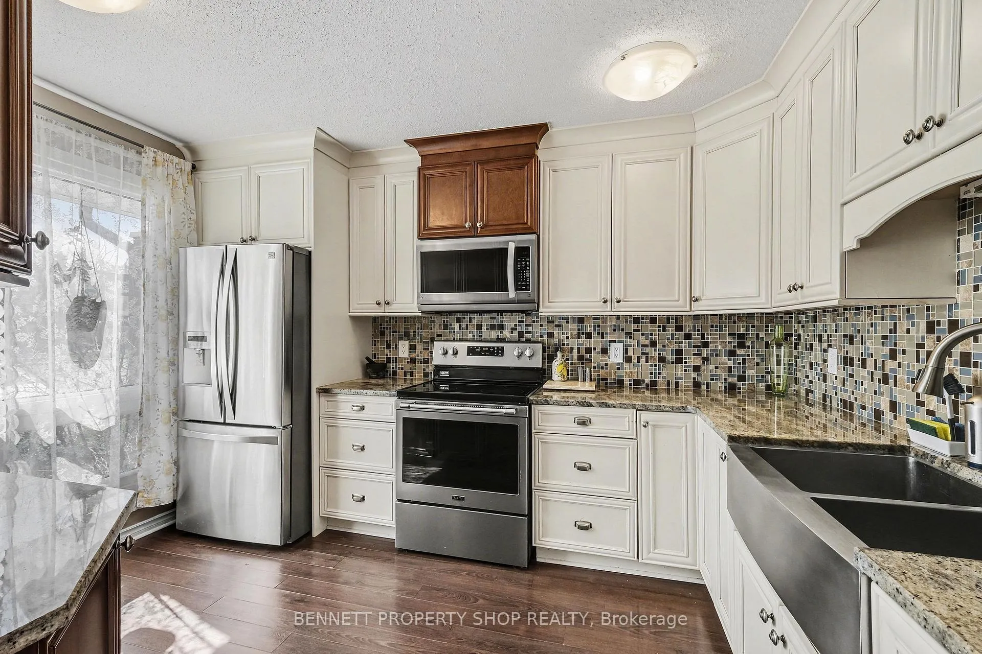 Photo 6 of 156 Rutherford Court, Ottawa, Kanata - Beaverbrook — HOMEH