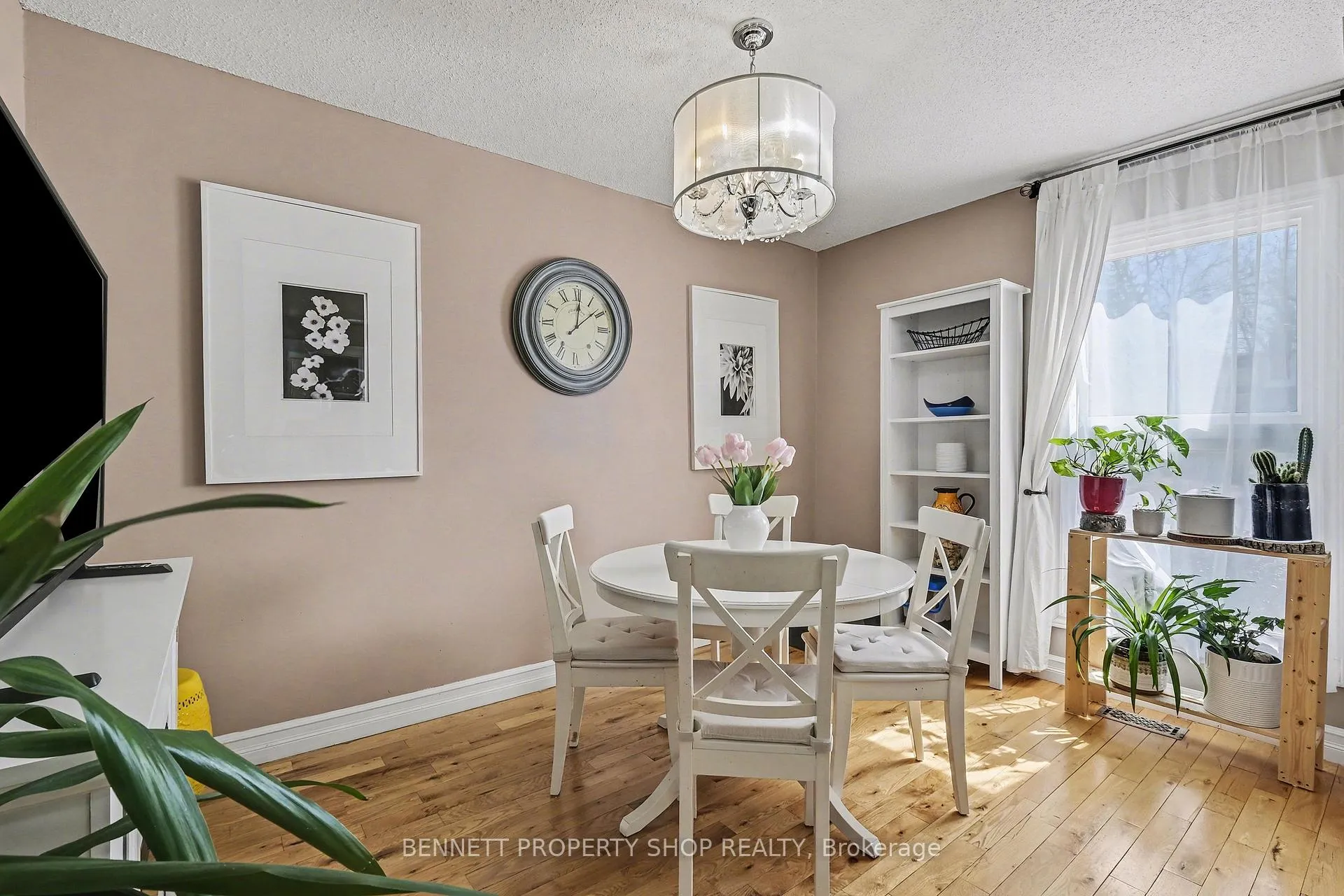 Photo 9 of 156 Rutherford Court, Ottawa, Kanata - Beaverbrook — HOMEH