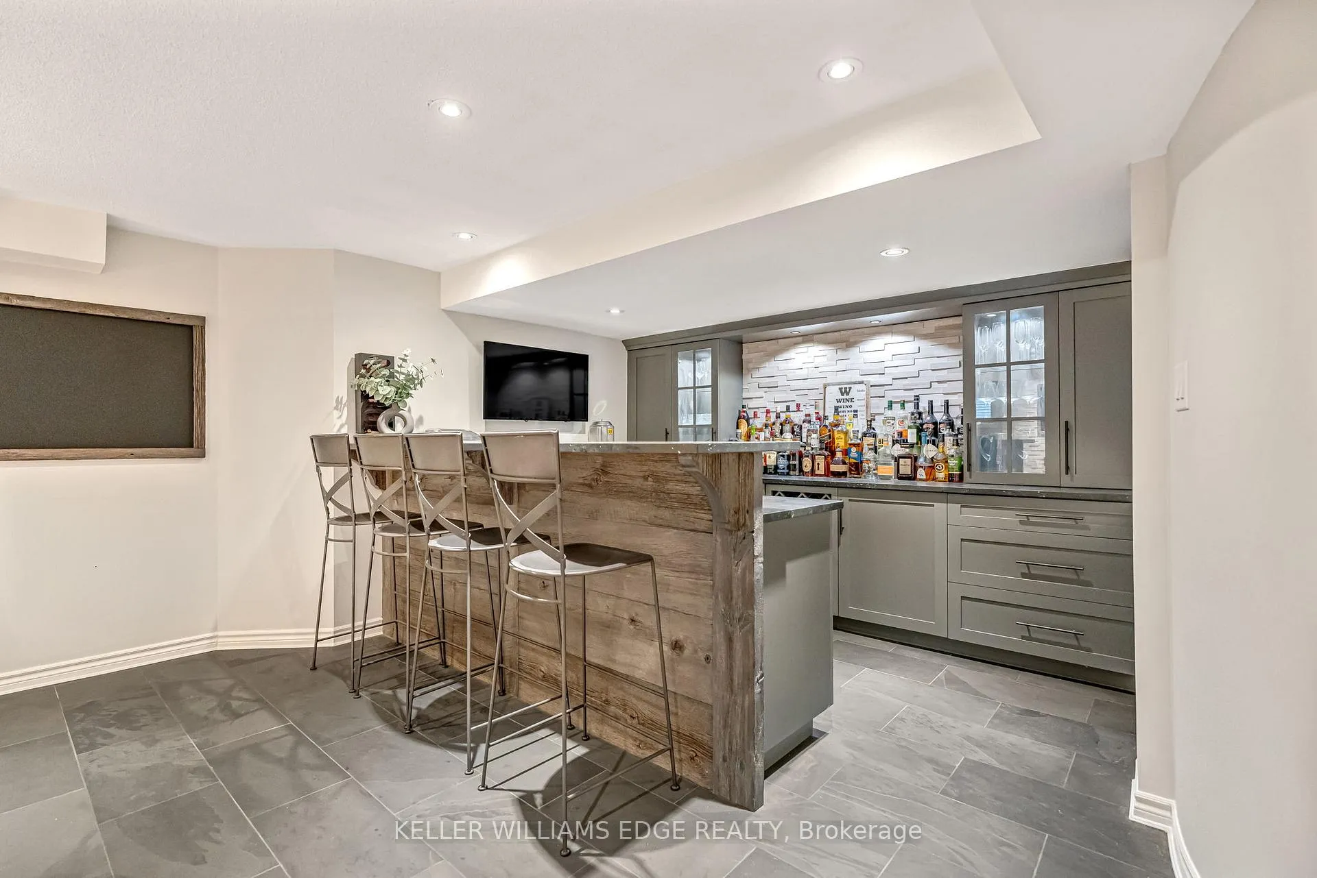 Photo 34 of 4133 Millcroft Park Drive, Burlington, Rose — HOMEH