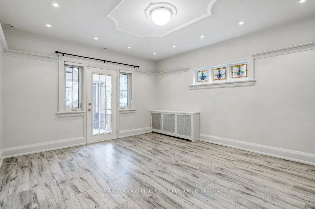 Photo 10 of 123 Colin Avenue E, Toronto, Yonge-Eglinton — HOMEH