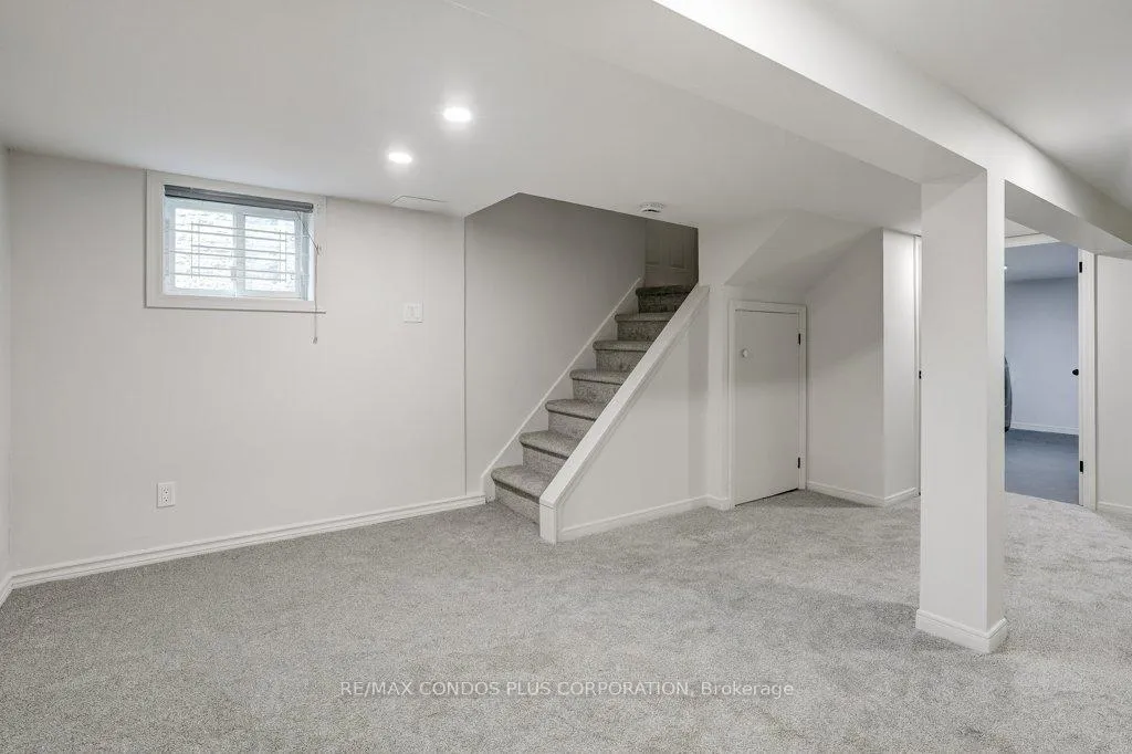 Photo 20 of 123 Colin Avenue E, Toronto, Yonge-Eglinton — HOMEH