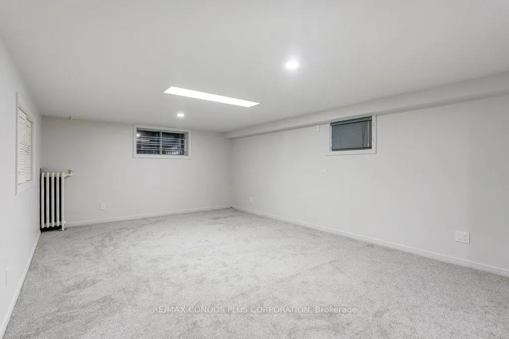 Photo 23 of 123 Colin Avenue E, Toronto, Yonge-Eglinton — HOMEH