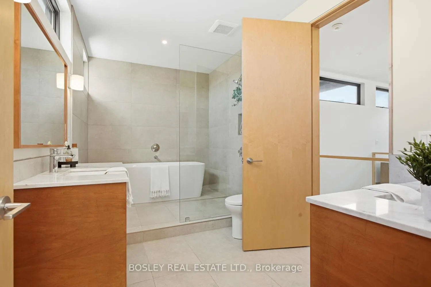 Photo 35 of 271B Tweed Street, Cobourg — HOMEH