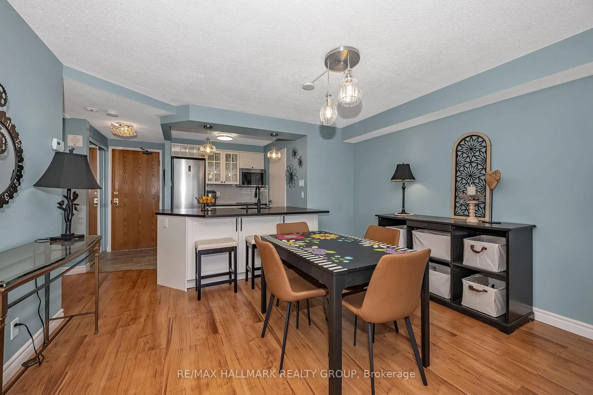Photo 13 of Unit 704, 80 Sandcastle Drive, Ottawa, Leslie Park — HOMEH