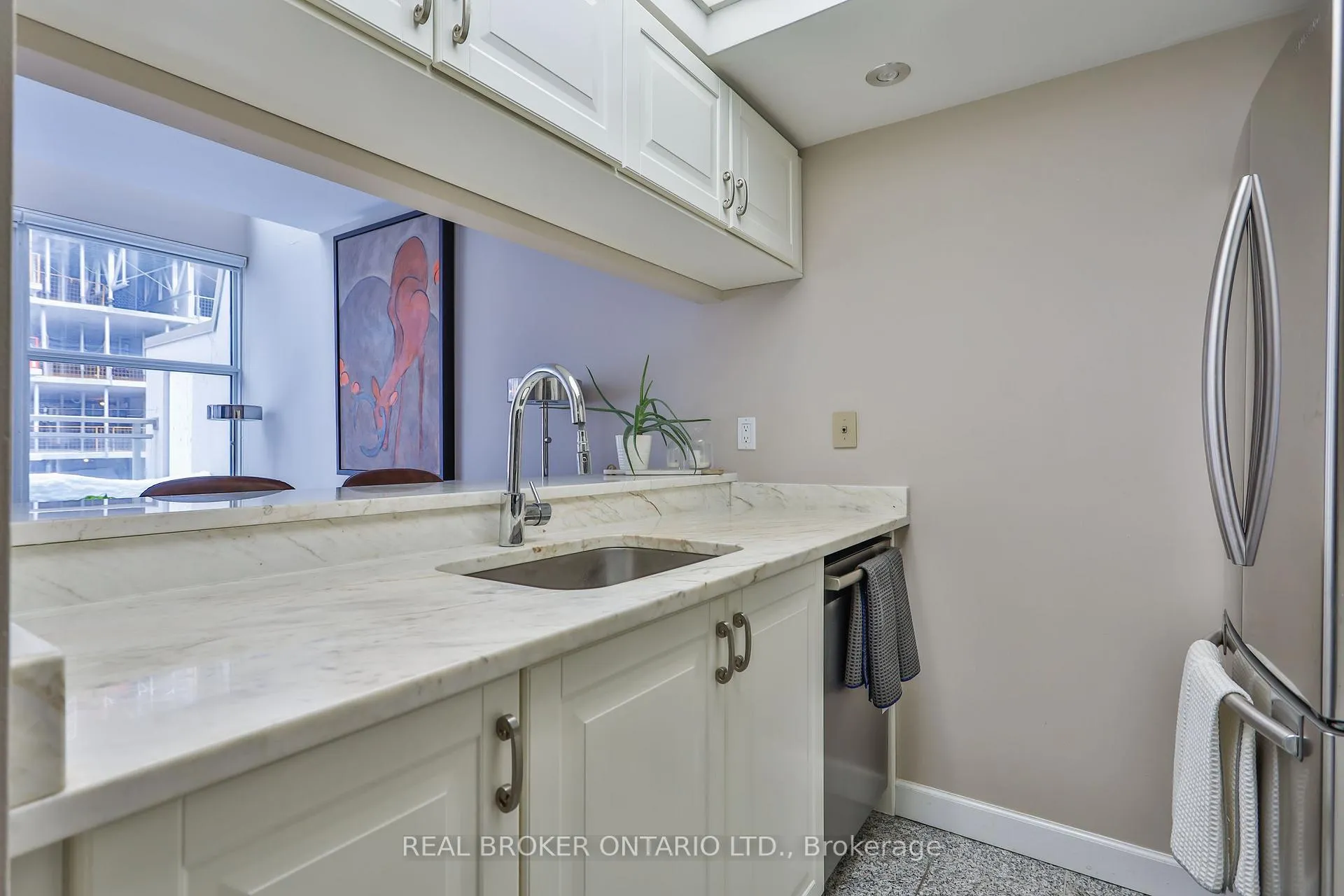 Photo 8 of Unit 912, 222 The Esplanade, Toronto, Waterfront Communities — HOMEH
