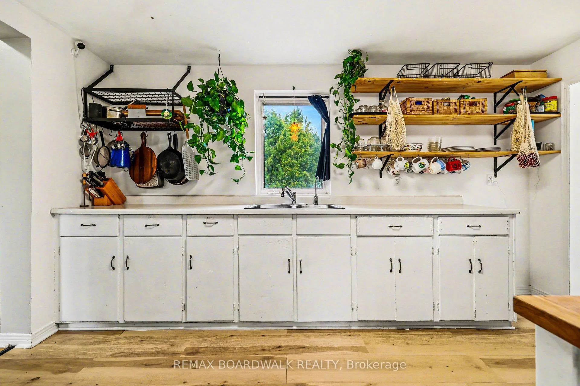 Photo 6 of 73 Carss Street, Arnprior — HOMEH