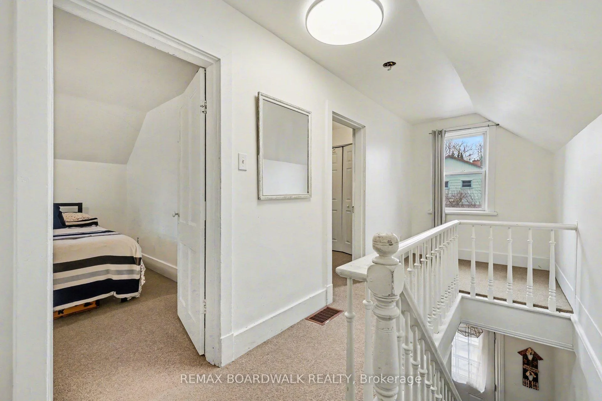 Photo 17 of 73 Carss Street, Arnprior — HOMEH