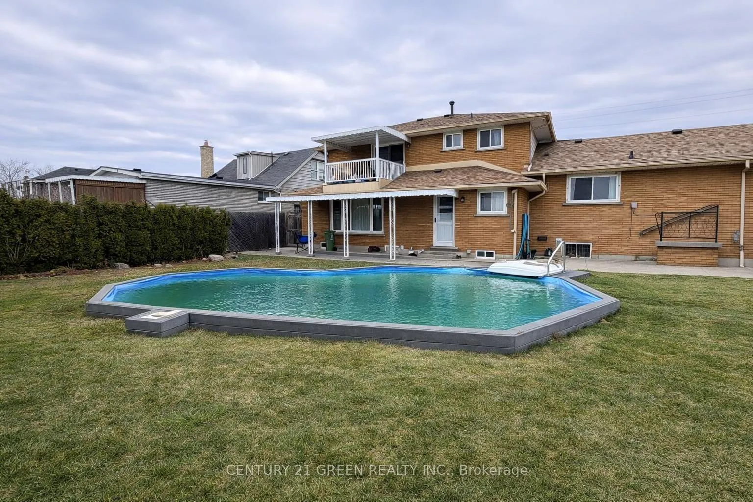 Photo 30 of 73 Owen Place, Hamilton, Greenford — HOMEH