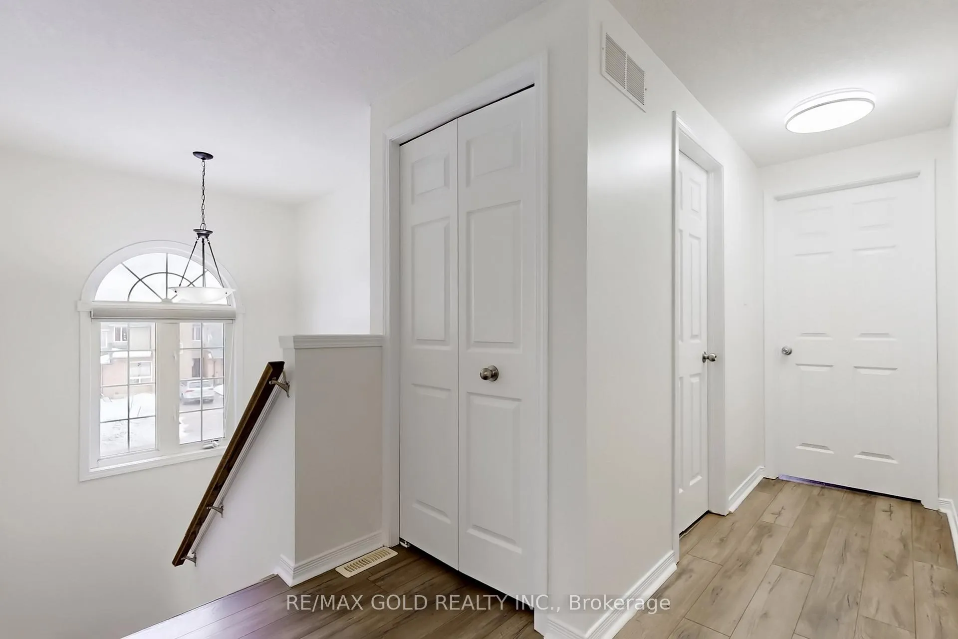 Photo 25 of Unit 1A, 50 Howe Drive, Kitchener, Laurentian Hills — HOMEH