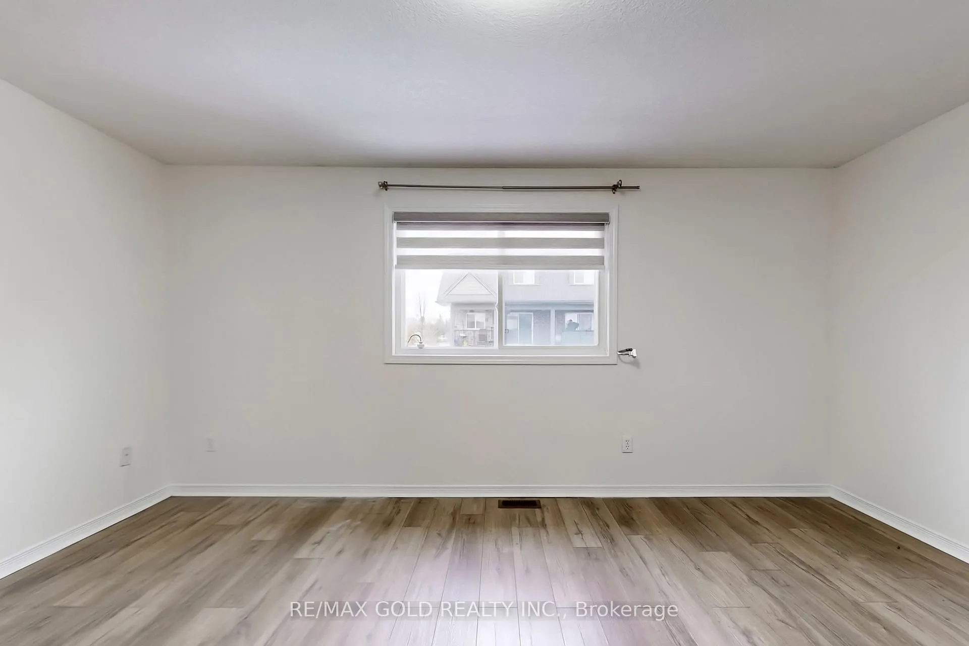 Photo 27 of Unit 1A, 50 Howe Drive, Kitchener, Laurentian Hills — HOMEH