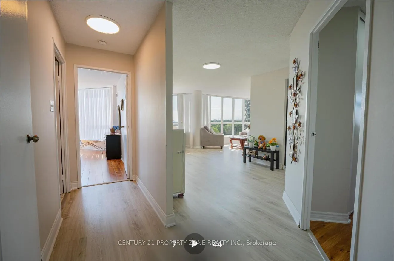 Photo 7 of Unit 612, 3 Rowntree Road, Etobicoke, Mount Olive-Silverstone-Jamestown — HOMEH