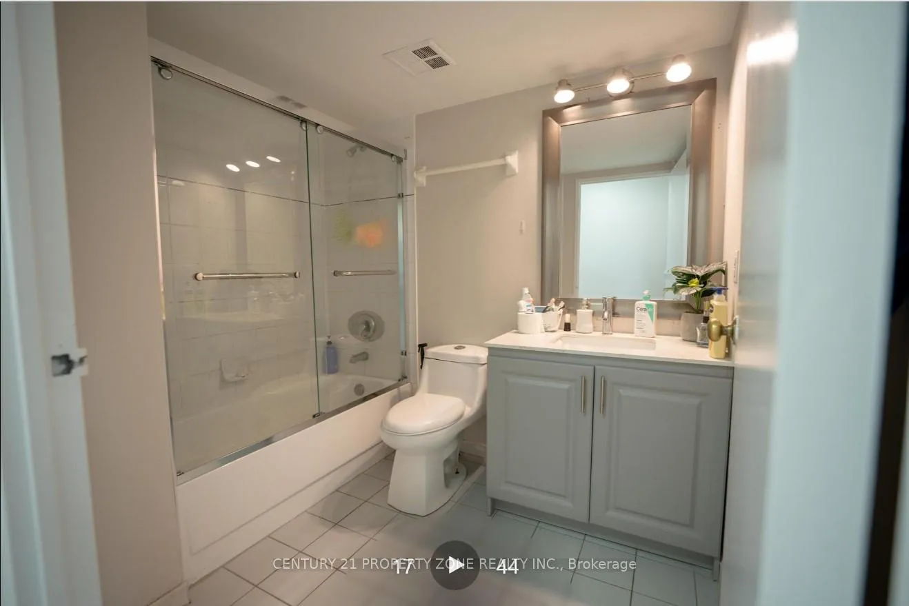 Photo 17 of Unit 612, 3 Rowntree Road, Etobicoke, Mount Olive-Silverstone-Jamestown — HOMEH