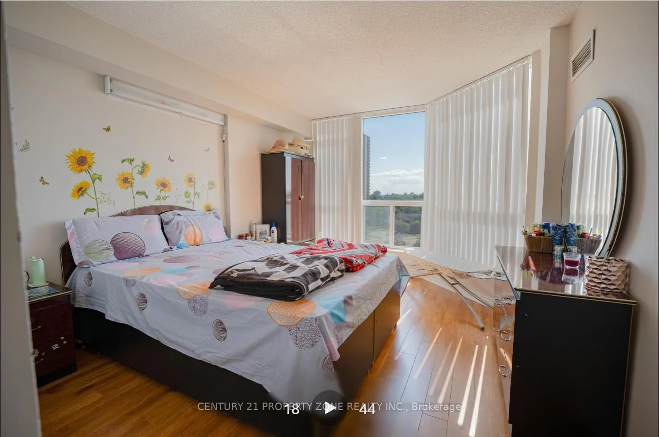 Photo 18 of Unit 612, 3 Rowntree Road, Etobicoke, Mount Olive-Silverstone-Jamestown — HOMEH
