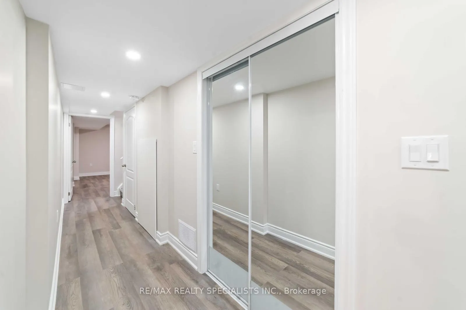 Photo 14 of Unit Bsmt, 98 Benhurst Crescent, Brampton, Northwest Brampton — HOMEH