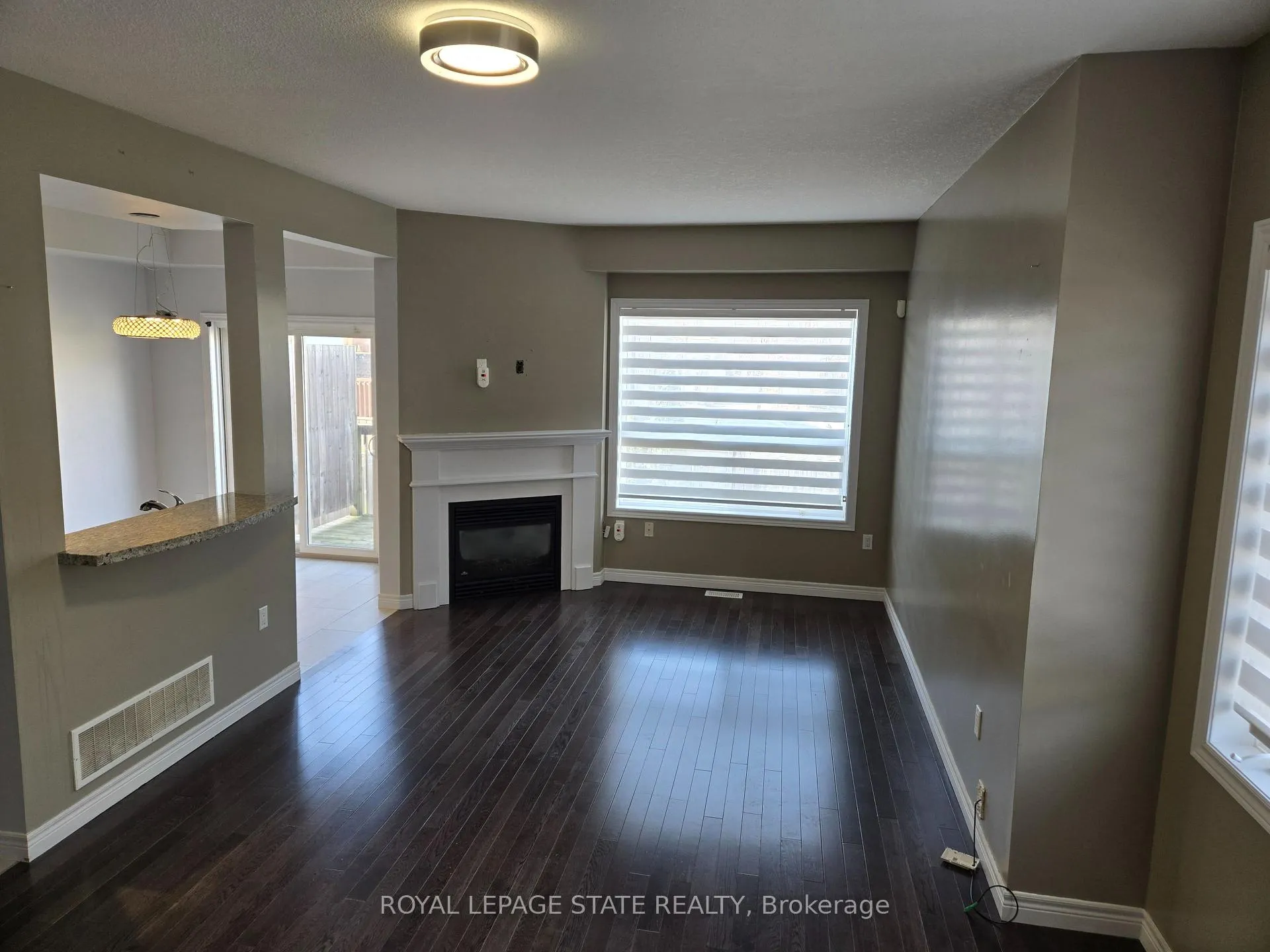 Photo 7 of Unit 54, 8 Lakelawn Road, Grimsby, Grimsby Beach — HOMEH