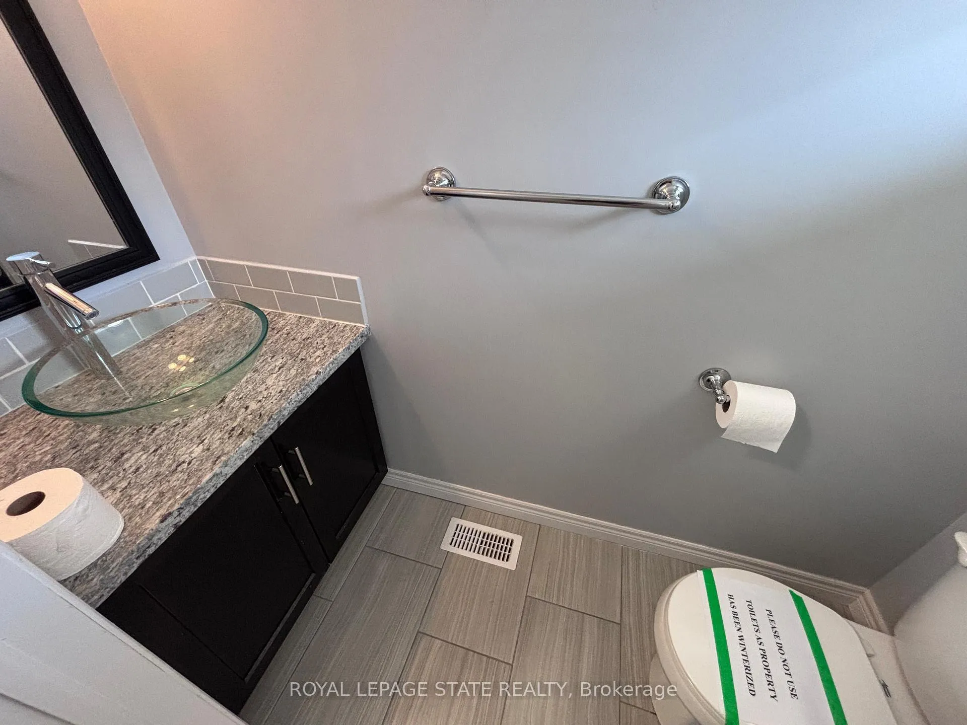 Photo 11 of Unit 54, 8 Lakelawn Road, Grimsby, Grimsby Beach — HOMEH