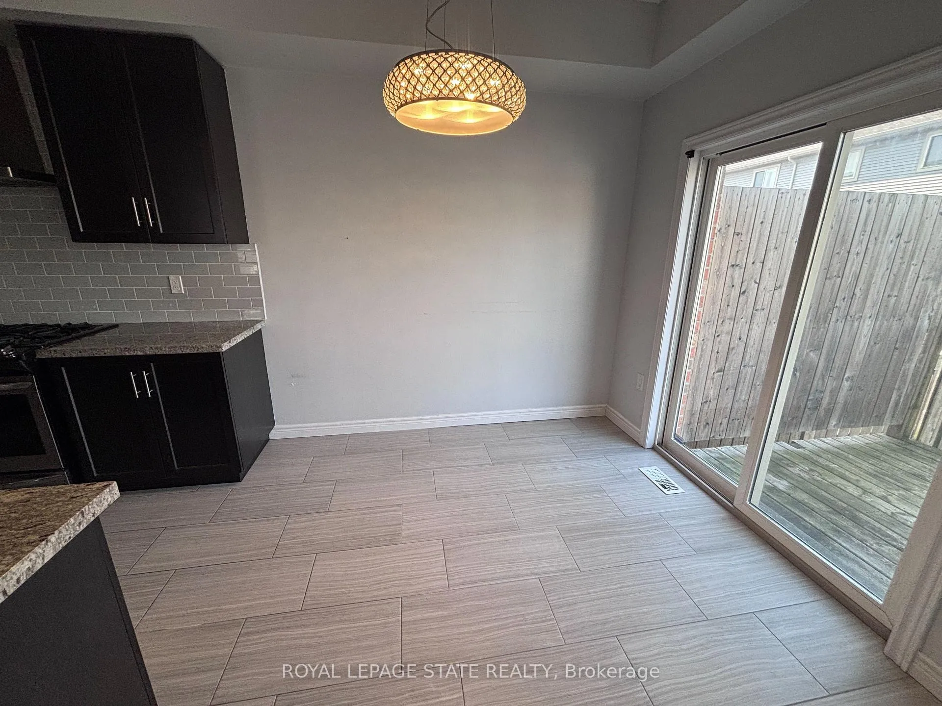 Photo 14 of Unit 54, 8 Lakelawn Road, Grimsby, Grimsby Beach — HOMEH