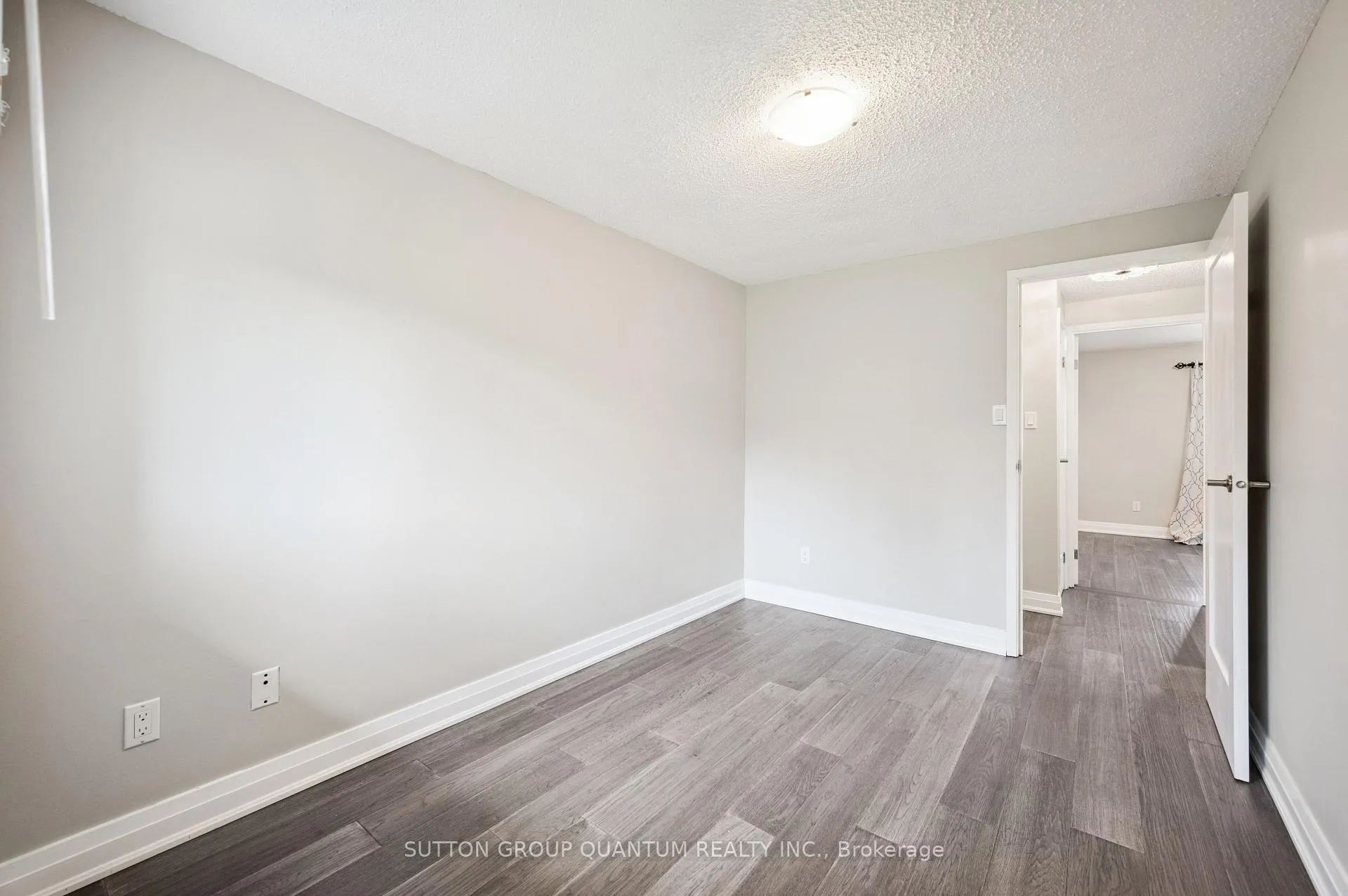 Photo 18 of Unit 108, 263 Pioneer Drive, Kitchener — HOMEH