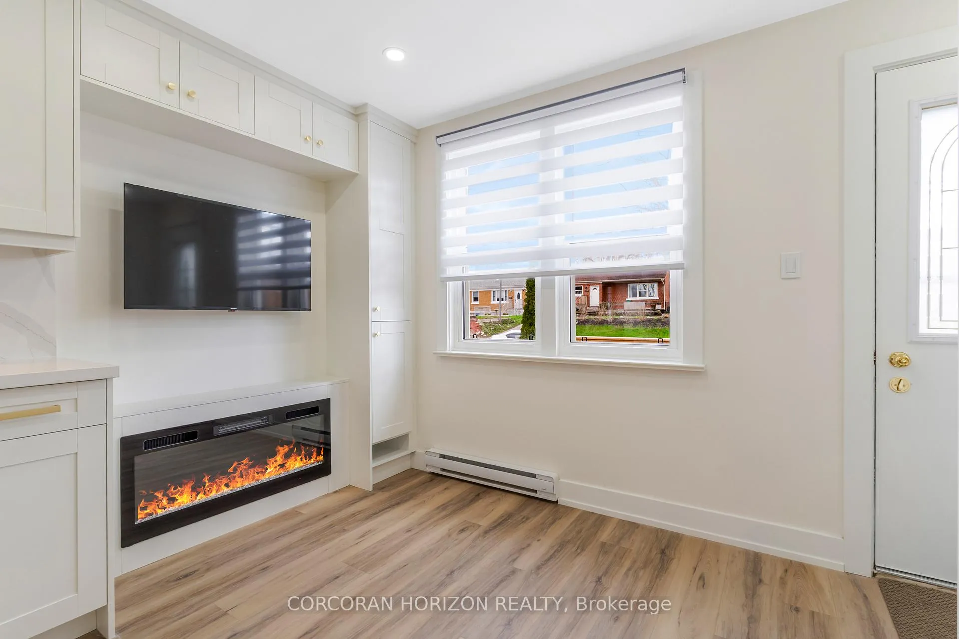 Photo 6 of 844 Stirling Avenue S, Kitchener — HOMEH