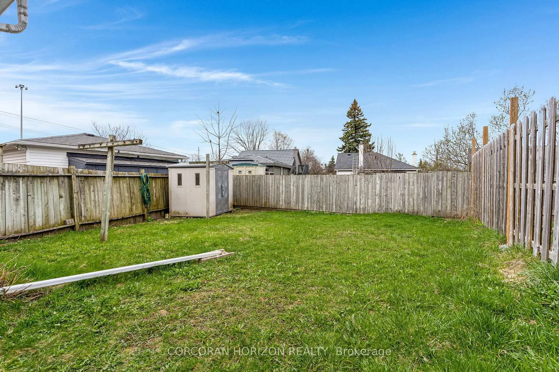Photo 38 of 844 Stirling Avenue S, Kitchener — HOMEH