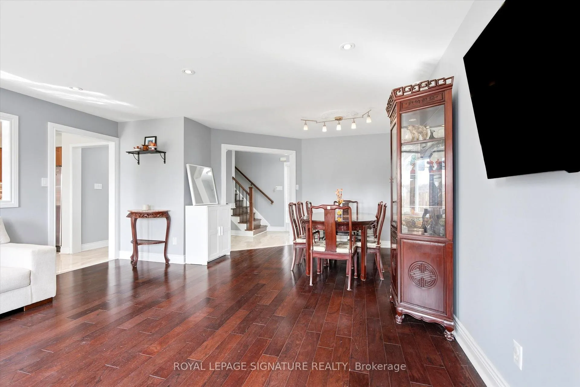 Photo 5 of 85 Vivians Crescent, Brampton, Fletcher's West — HOMEH