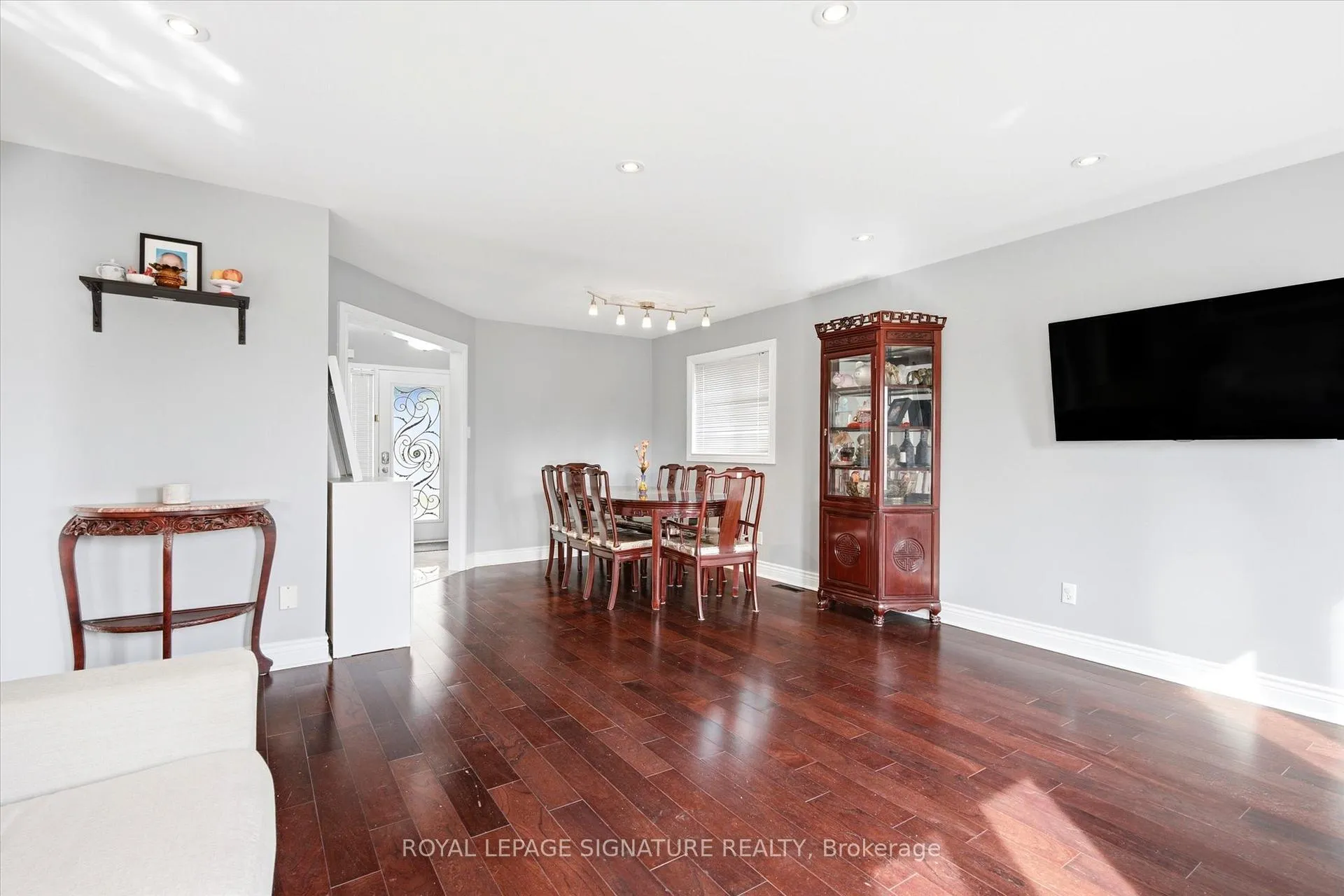 Photo 6 of 85 Vivians Crescent, Brampton, Fletcher's West — HOMEH