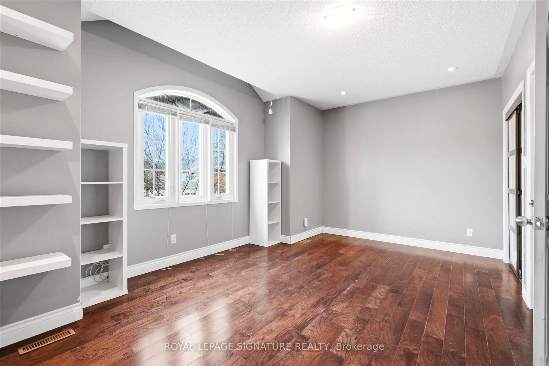 Photo 21 of 85 Vivians Crescent, Brampton, Fletcher's West — HOMEH
