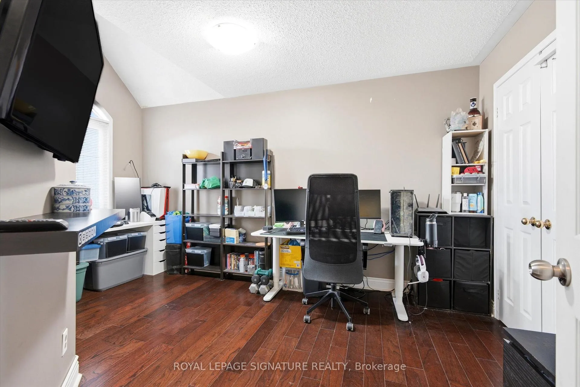 Photo 23 of 85 Vivians Crescent, Brampton, Fletcher's West — HOMEH