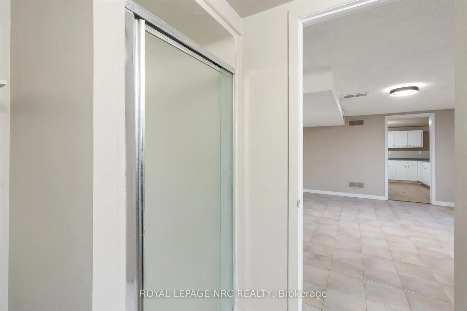 Photo 16 of 21 Chalmers Street, St. Catharines, Facer — HOMEH