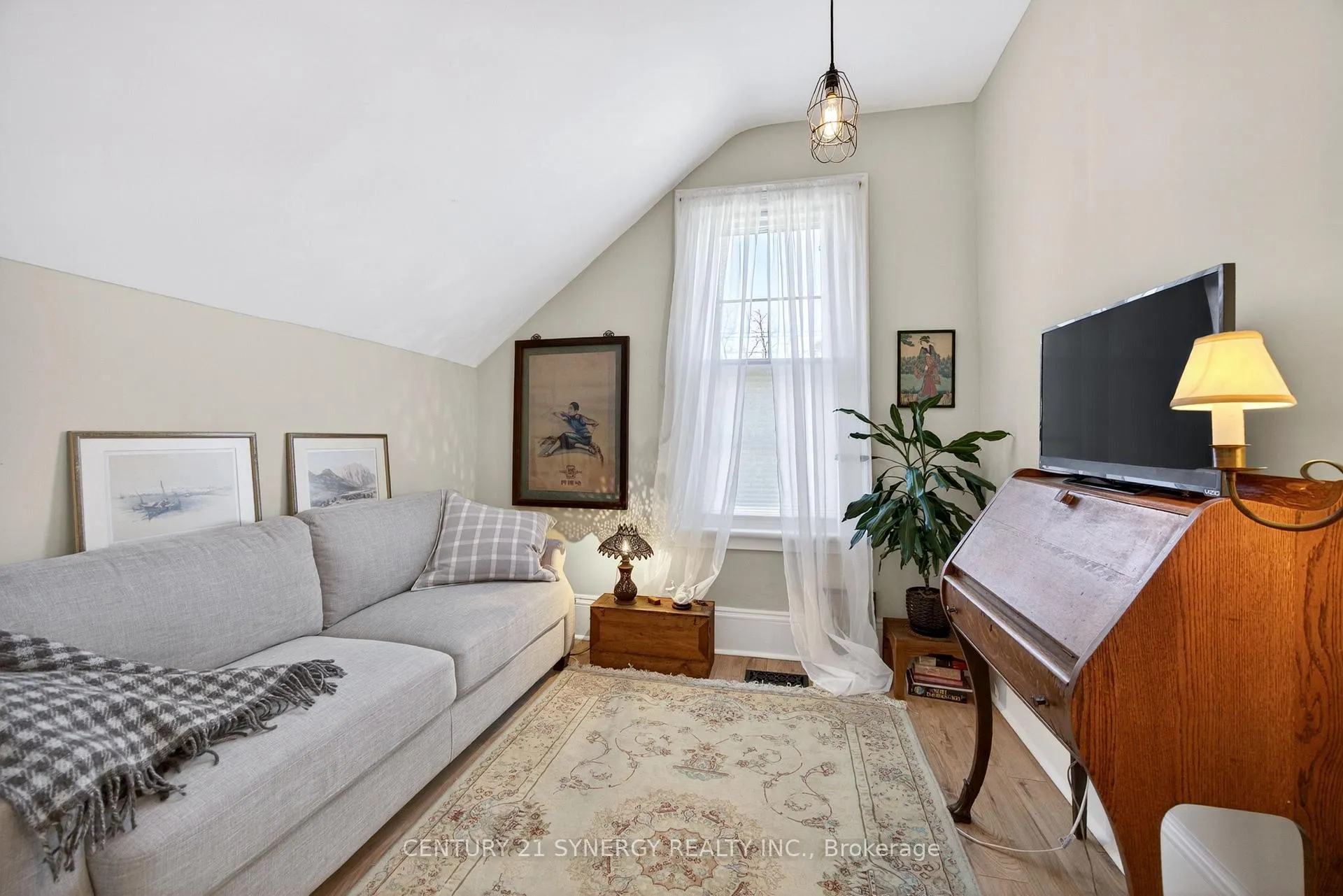 Photo 18 of 33 Napoleon Street, Carleton Place — HOMEH