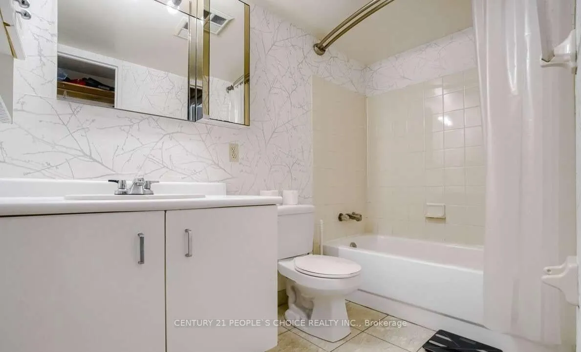 Photo 31 of Unit 411, 41 Markbrook Lane, Etobicoke, Mount Olive-Silverstone-Jamestown — HOMEH