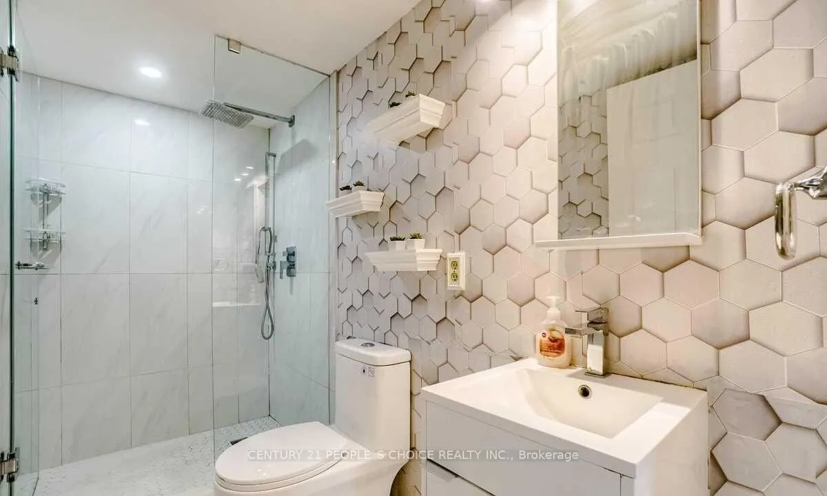 Photo 37 of Unit 411, 41 Markbrook Lane, Etobicoke, Mount Olive-Silverstone-Jamestown — HOMEH