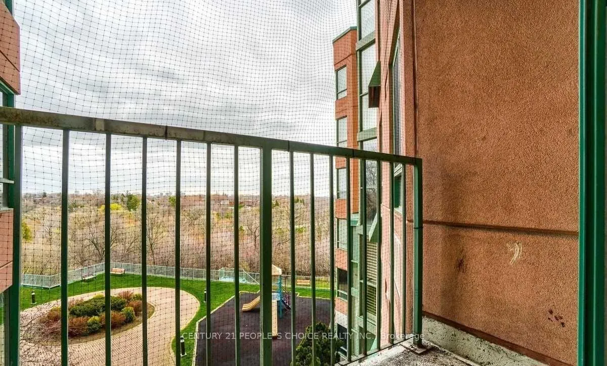 Photo 42 of Unit 411, 41 Markbrook Lane, Etobicoke, Mount Olive-Silverstone-Jamestown — HOMEH