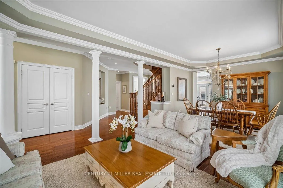 Photo 6 of 3400 Liptay Avenue, Oakville, Bronte Creek — HOMEH