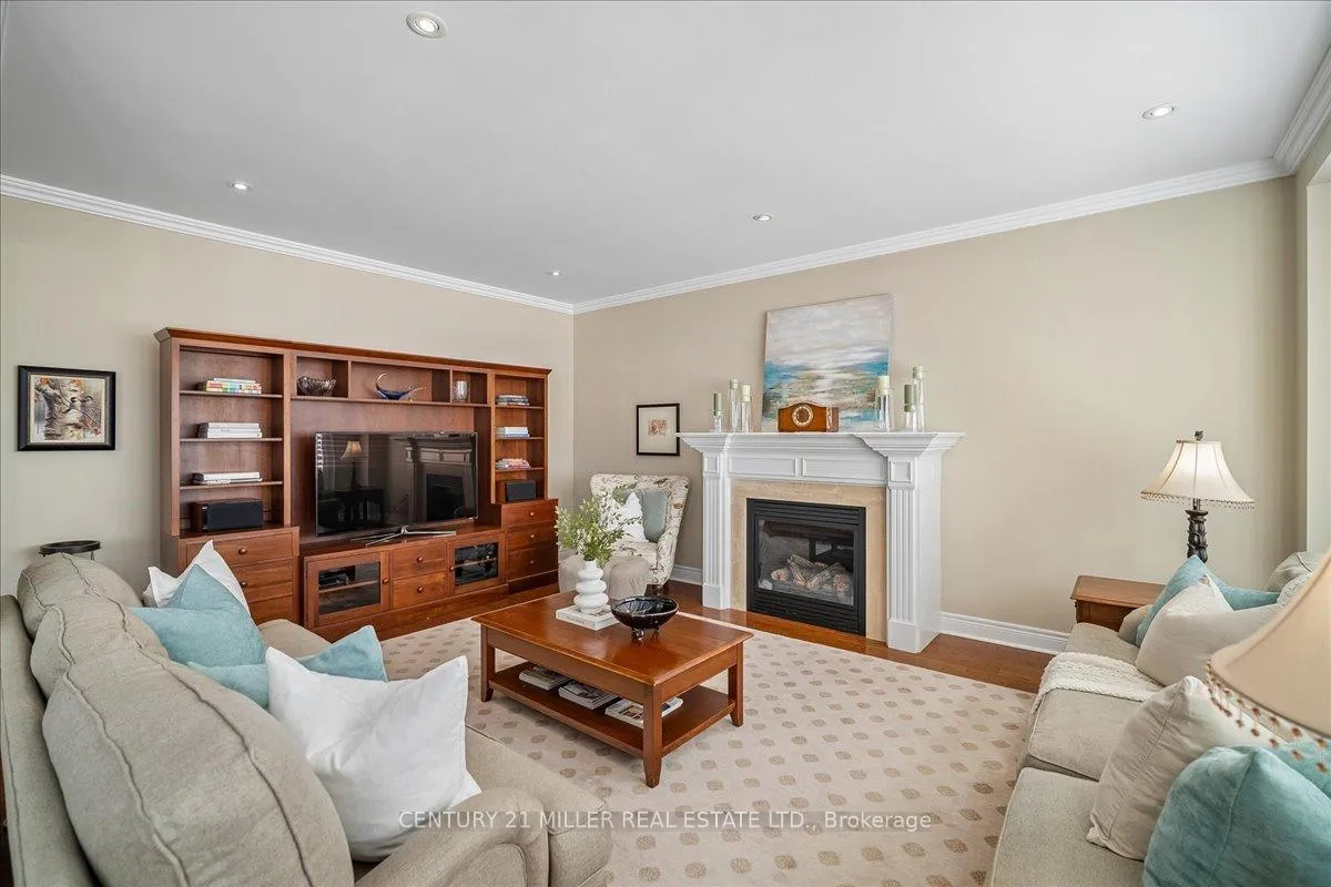 Photo 9 of 3400 Liptay Avenue, Oakville, Bronte Creek — HOMEH