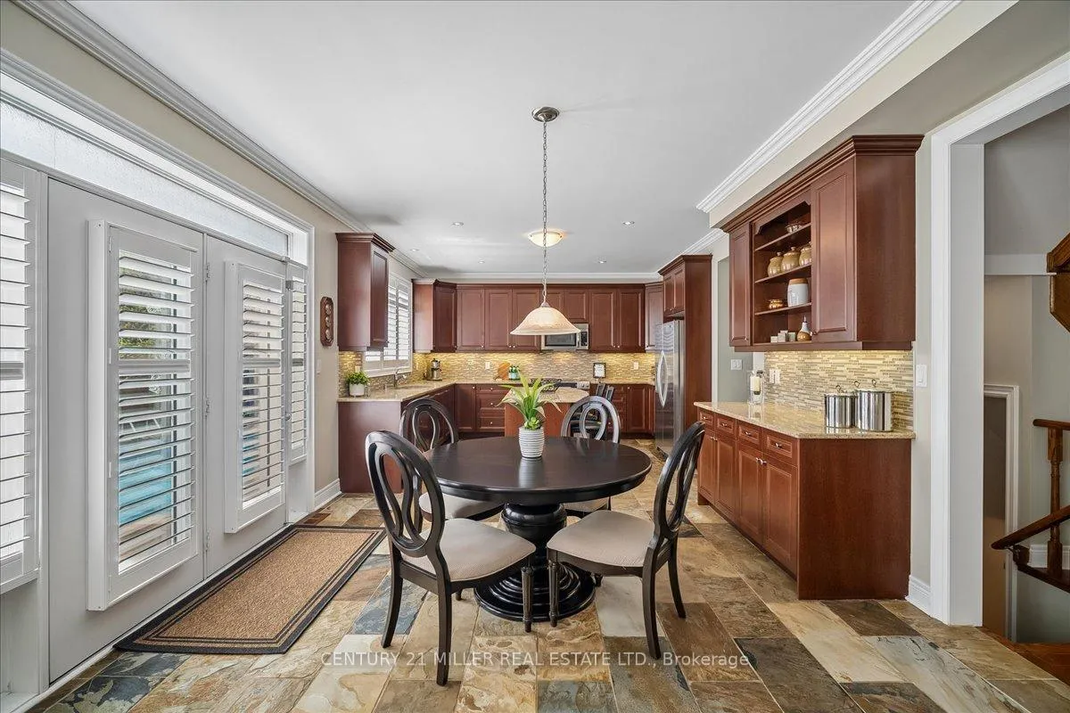 Photo 12 of 3400 Liptay Avenue, Oakville, Bronte Creek — HOMEH