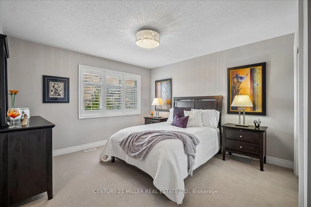 Photo 26 of 3400 Liptay Avenue, Oakville, Bronte Creek — HOMEH