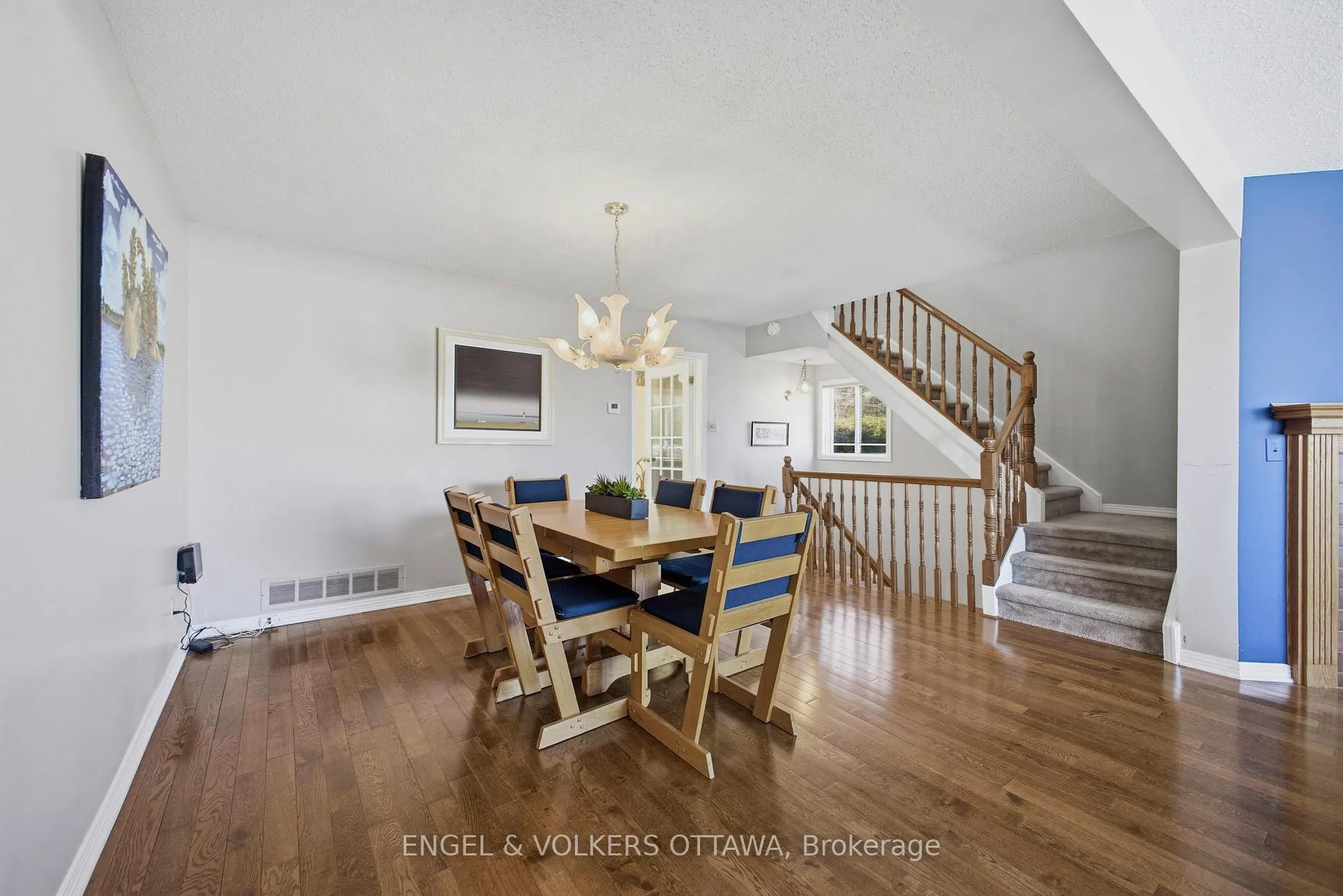 Photo 10 of 17 Durbin Court, Ottawa, Kanata - Katimavik — HOMEH