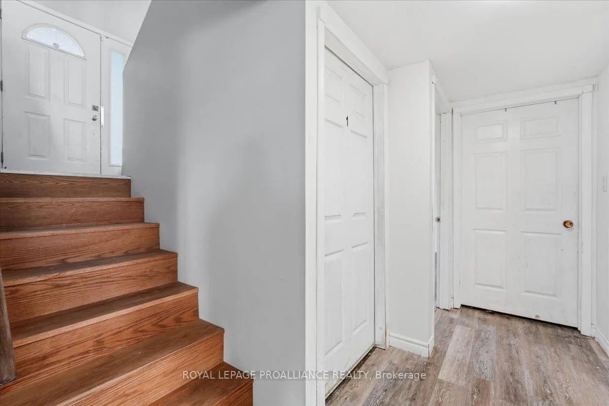 Photo 22 of 1530 Blessington Road, Belleville, Thurlow Ward — HOMEH