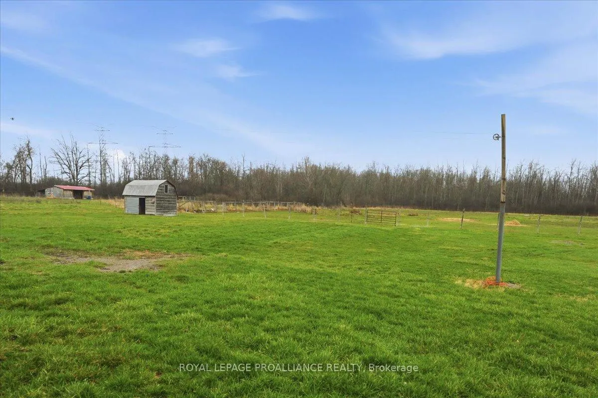 Photo 31 of 1530 Blessington Road, Belleville, Thurlow Ward — HOMEH