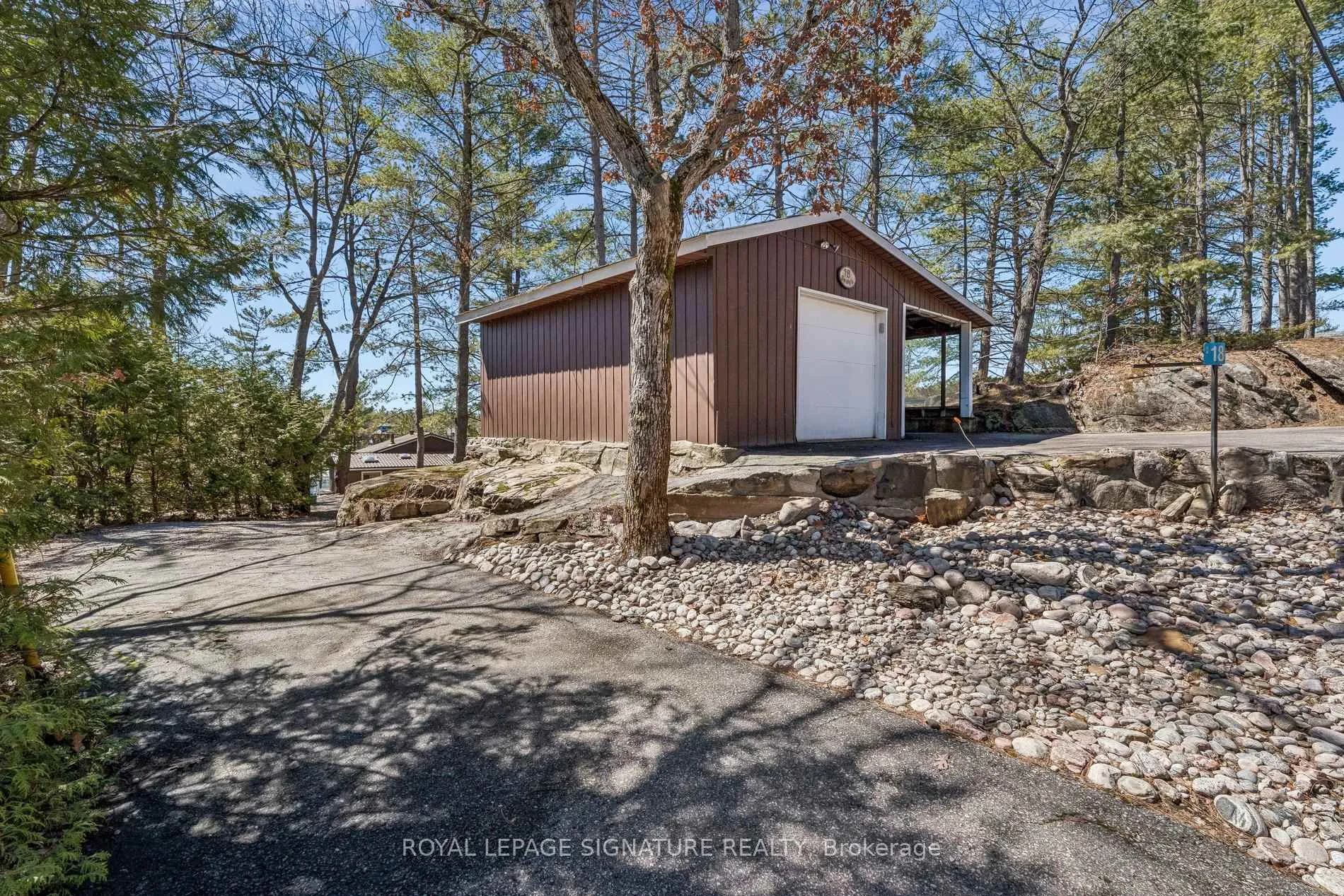 Photo 30 of 18 Loon Lake Road N, Gravenhurst, Muskoka (S) — HOMEH
