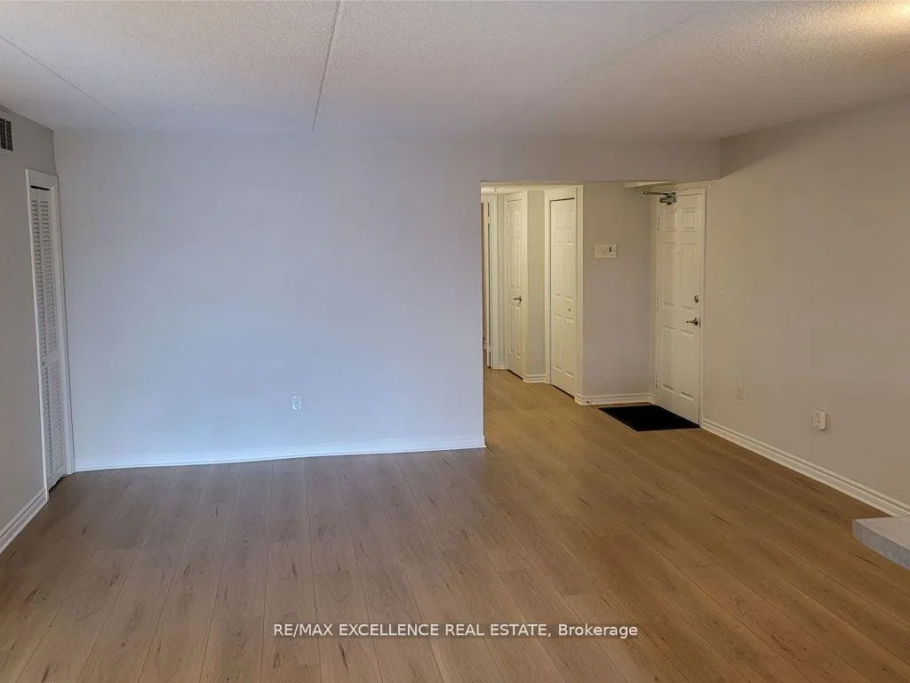 Photo 4 of Unit 312, 1350 Main Street E, Milton, Dempsey — HOMEH