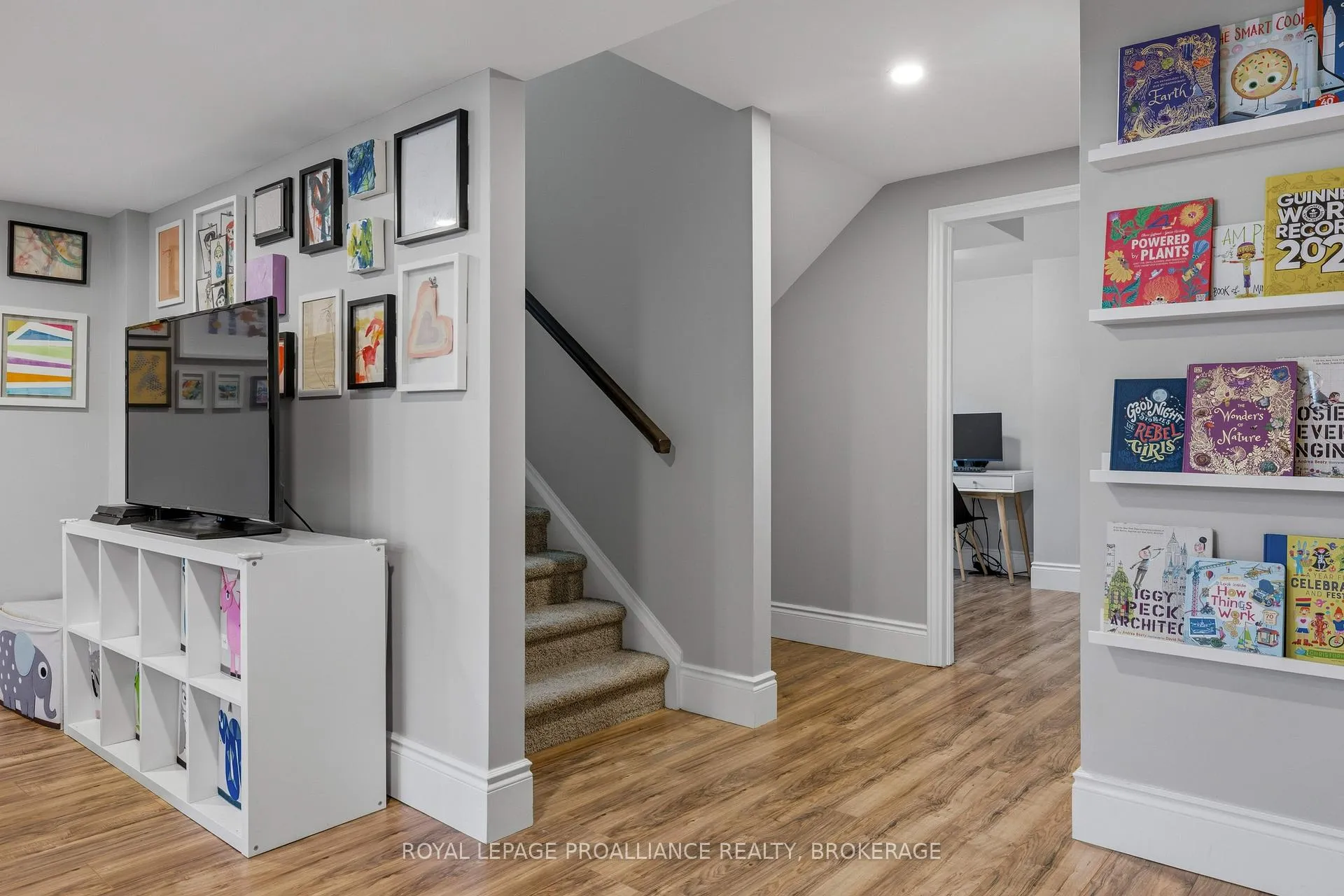 Photo 32 of 1446 Evergreen Drive, Kingston, City Northwest — HOMEH
