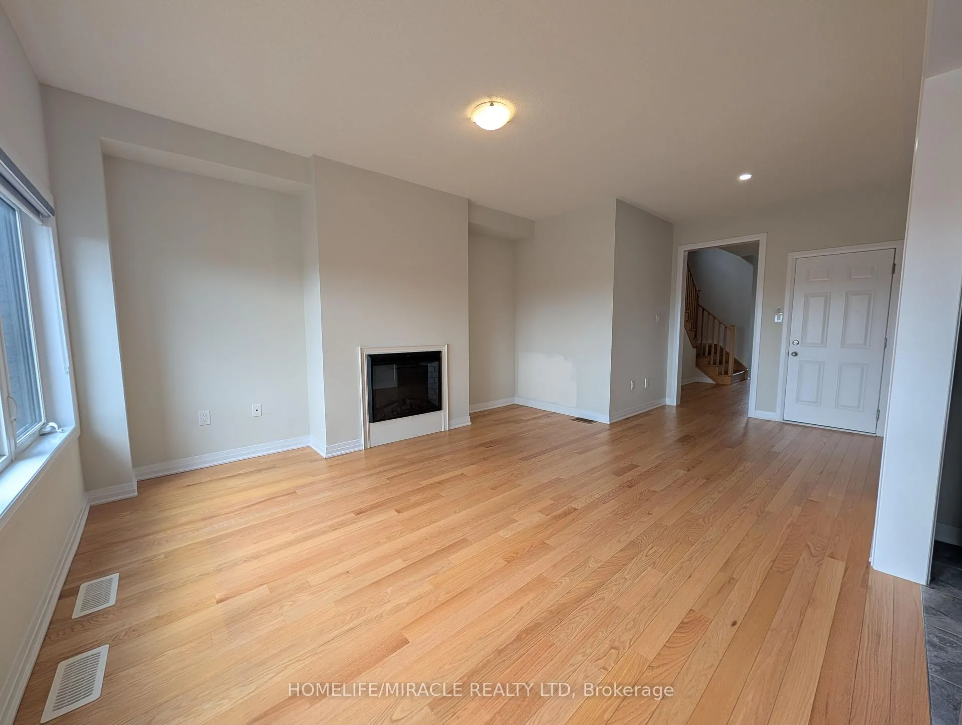 Photo 7 of 1285 Broderick Street, Innisfil, Rural Innisfil — HOMEH